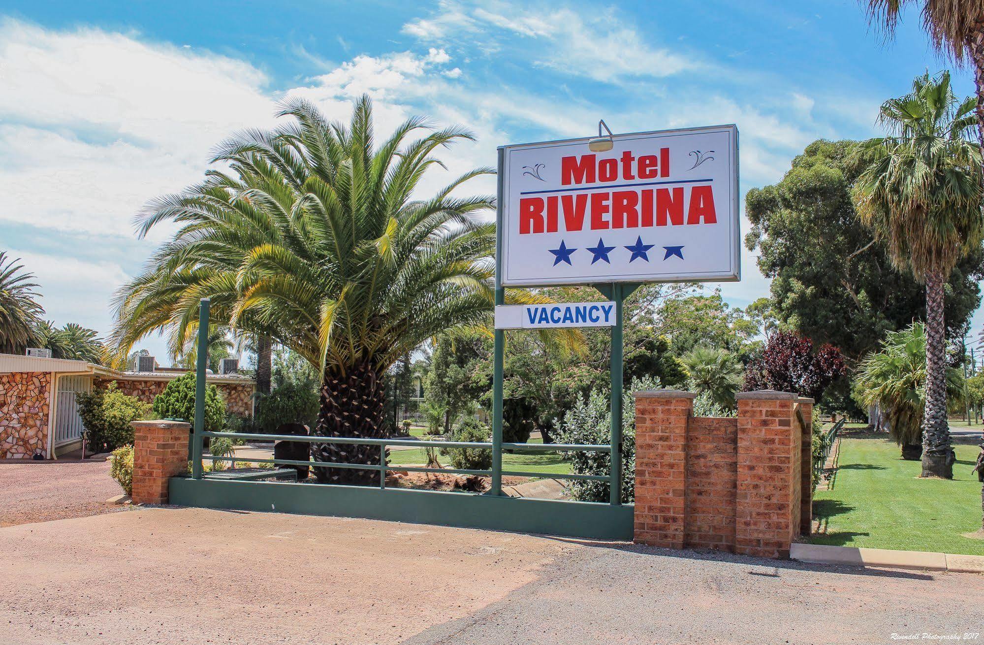Motel Riverina Leeton Exterior photo